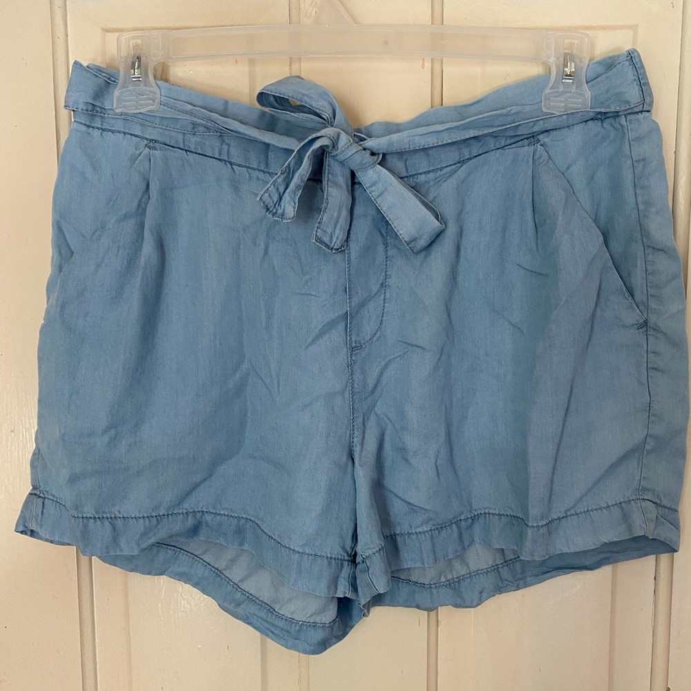 Joe Fresh Tie up light wash denim shorts